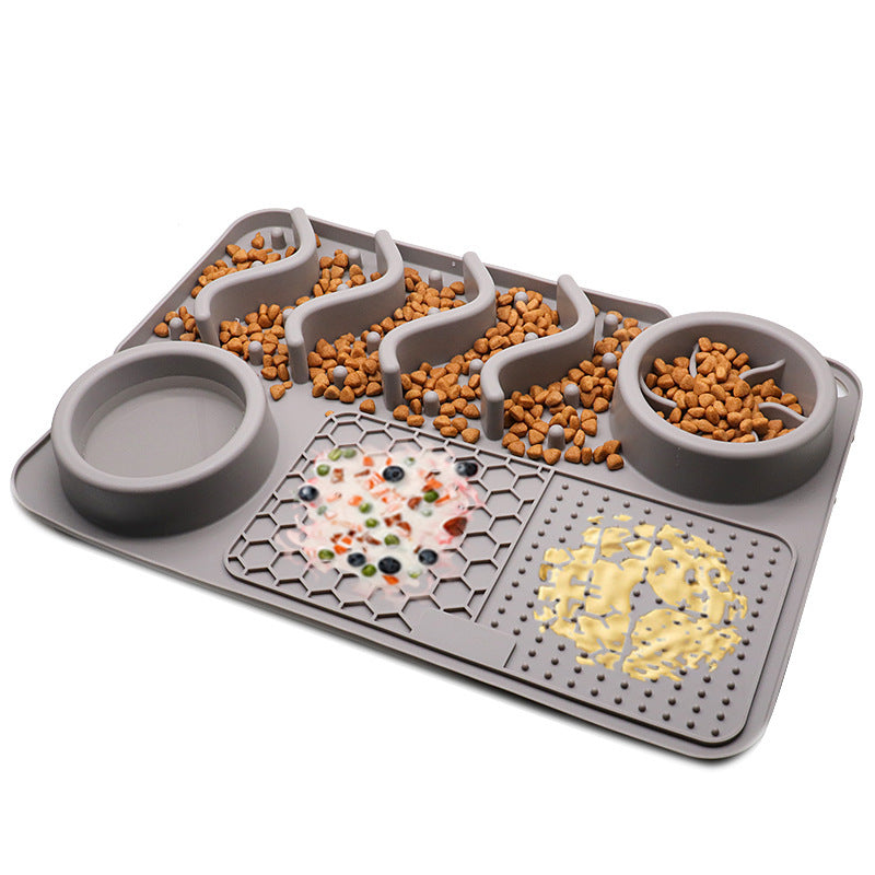 Silicone Licking Mat – Engaging & Multifunctional Dog Food Bowl